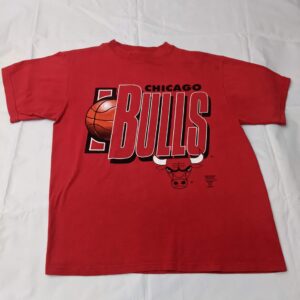 Vintage 90s Chicago Bulls T-Shirt - Men's L