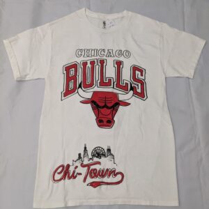 Chicago Bulls Chi-Town Art T-Shirt - Men's S