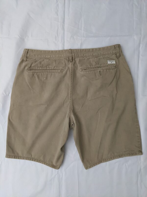 Y2K Quiksilver Straight Fit Chino Khaki Shorts - Men's 36 - Image 4