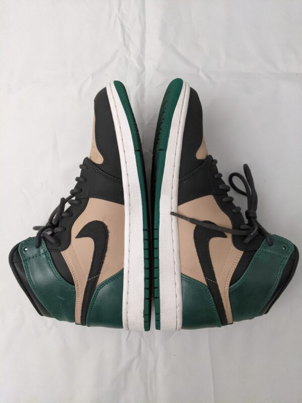 Air Jordan 1 Retro High Bio Beige Anthracite Mystic Green - Women’s US 9