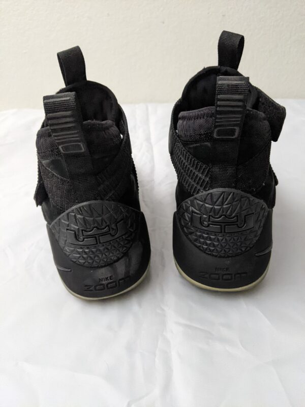 2016 Nike LeBron James Zoom Soldier SFG 11 Prototype - Men's US 11 - Image 4