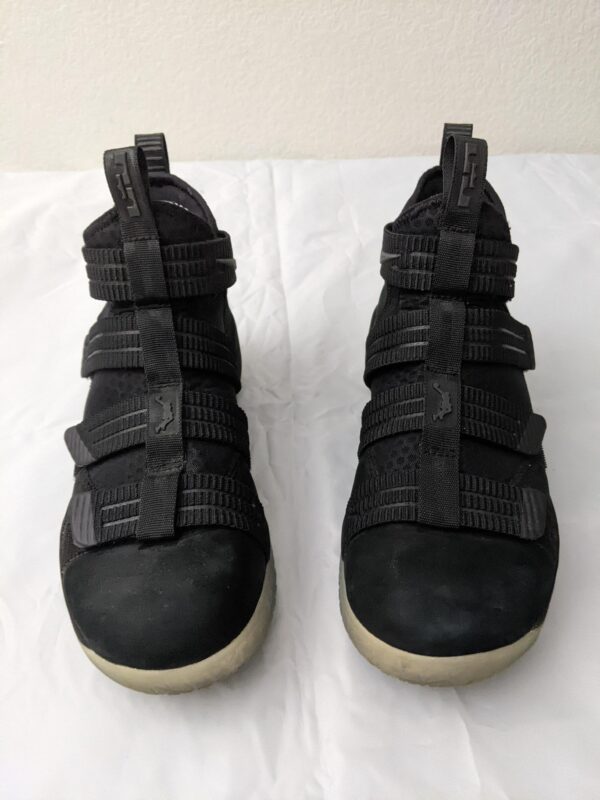 2016 Nike LeBron James Zoom Soldier SFG 11 Prototype - Men's US 11
