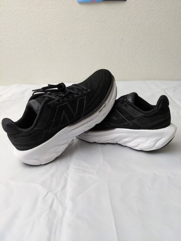 New Balance Fresh Foam X 1080 v13 - Kids US 6 / Women's US 7.5